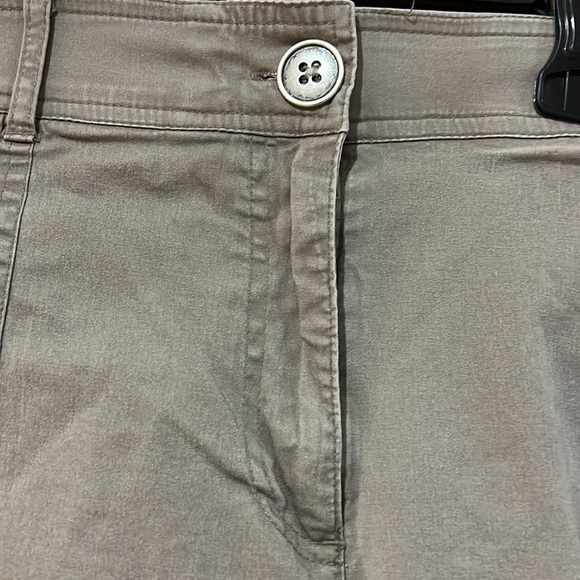 Counterparts Capri Shorts Elastic Waist Size 14 - Picture 2 of 3